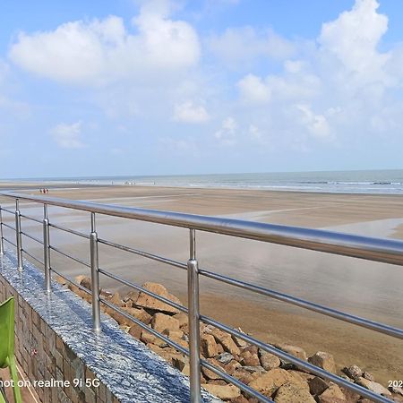 Silver Sand Eco Resort !! Beachfront !! With Biggest Pool And Huge Open Area !! Ideal For Weddings !! Couple Friendly !! マンダーマニ エクステリア 写真