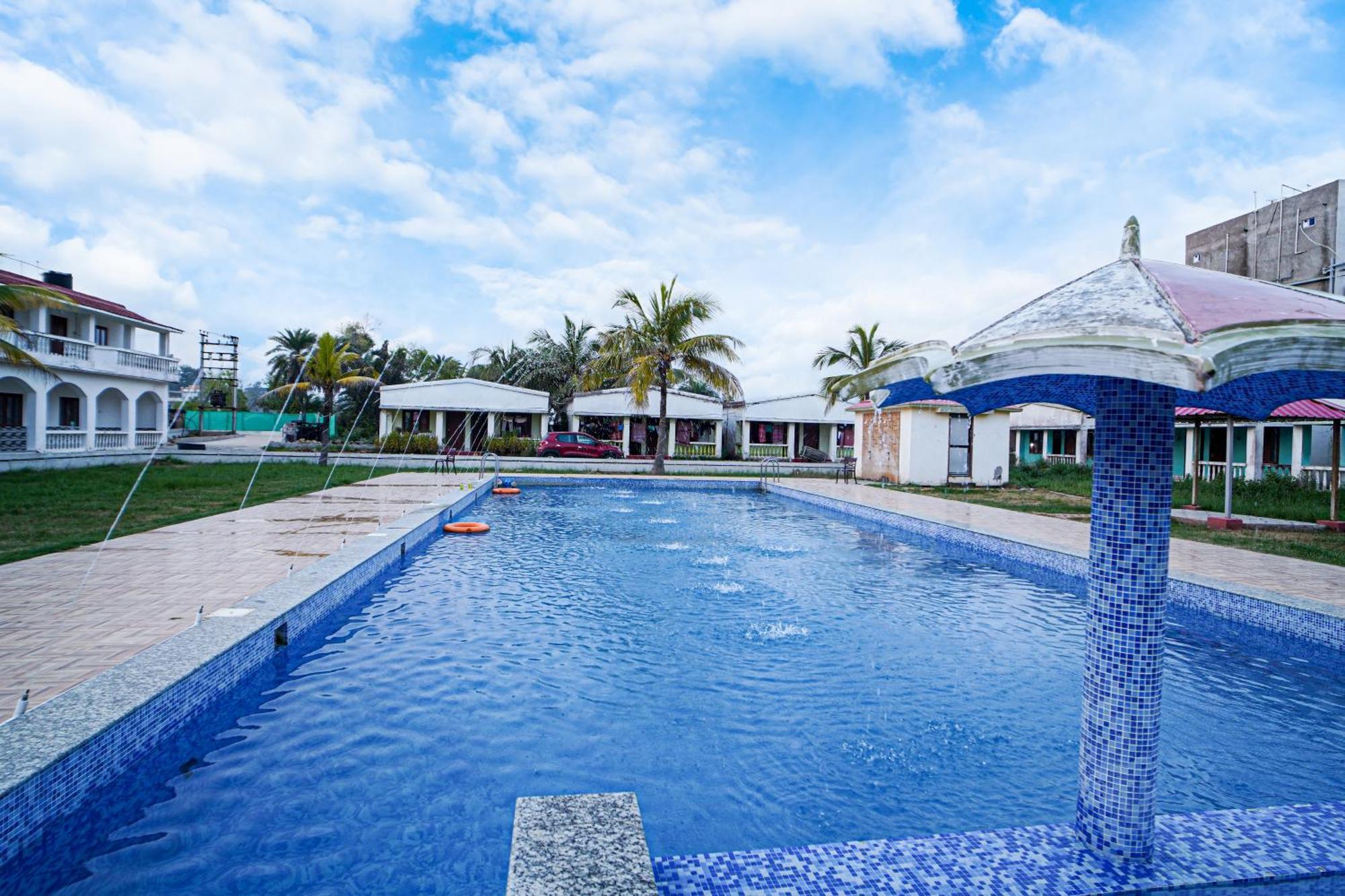 Silver Sand Eco Resort !! Beachfront !! With Biggest Pool And Huge Open Area !! Ideal For Weddings !! Couple Friendly !! マンダーマニ エクステリア 写真