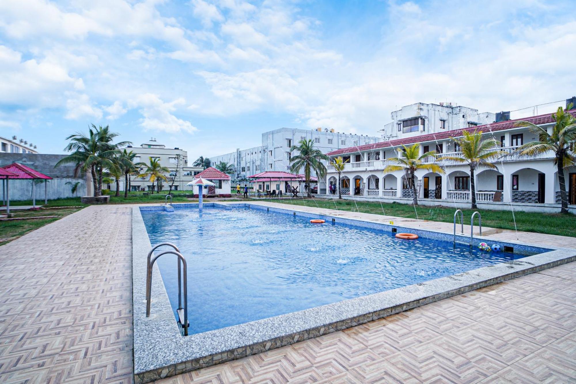 Silver Sand Eco Resort !! Beachfront !! With Biggest Pool And Huge Open Area !! Ideal For Weddings !! Couple Friendly !! マンダーマニ エクステリア 写真